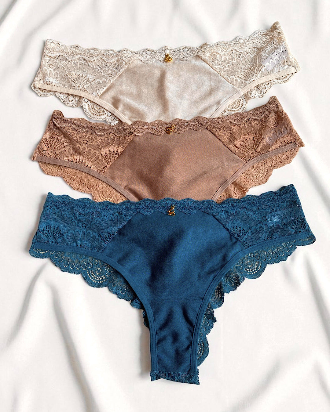 Iris Cachetero Pack X3